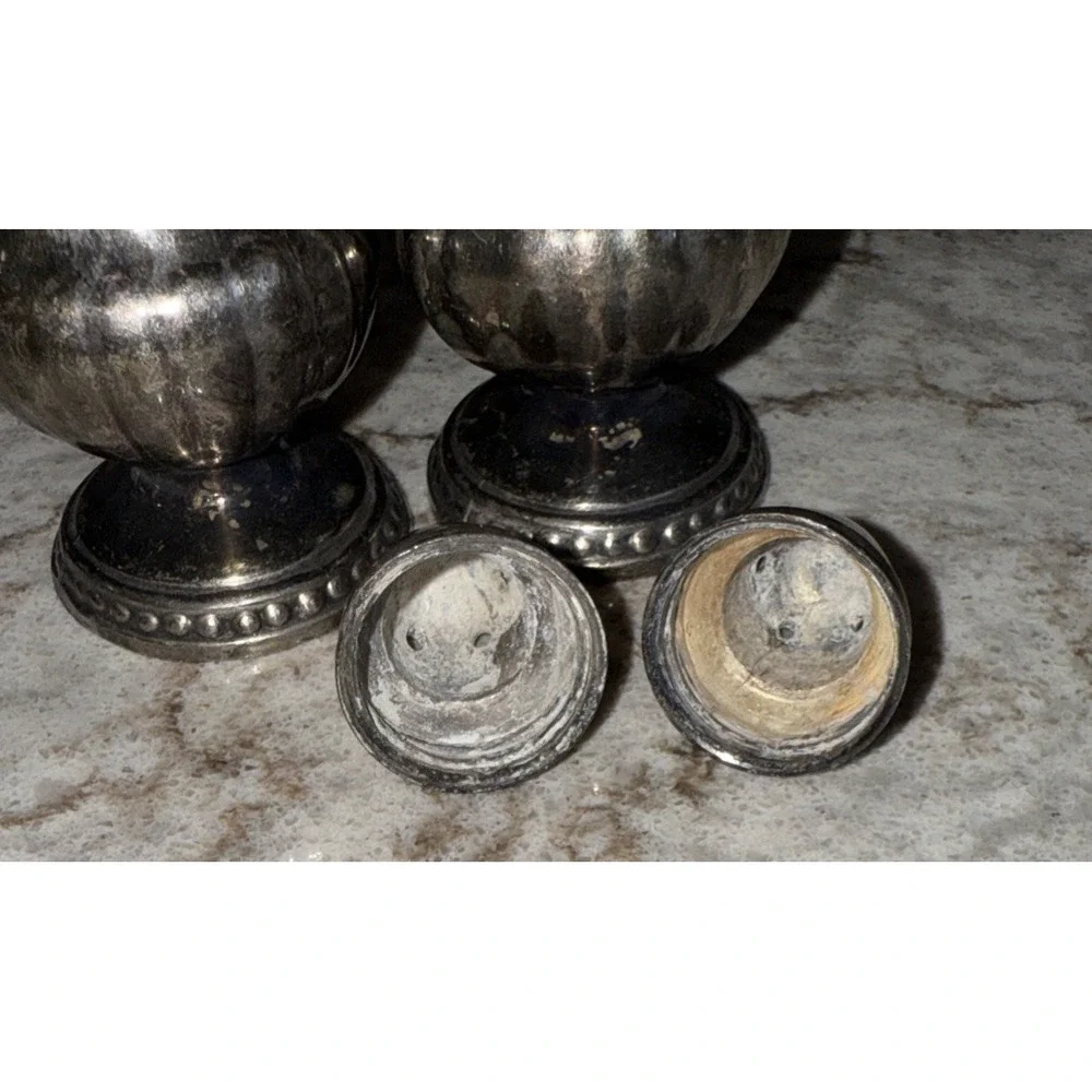Vintage MCM Silver Plated Weighted Salt & Pepper Shakers Made In USA Tarnished